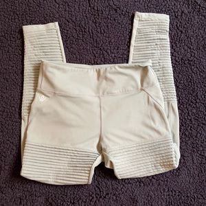 Workout Empire light green leggings